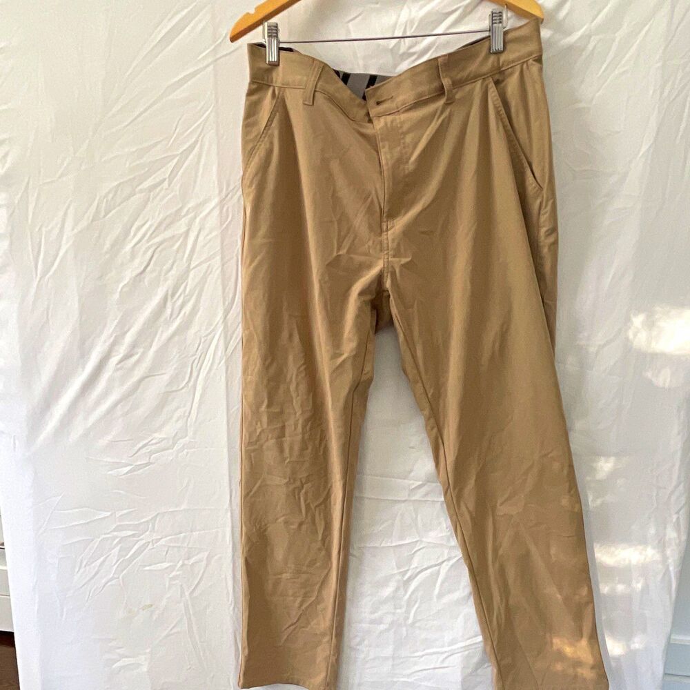 Denali Beige Solid Casual Pants Men’s Regular Size 36 Slim Straight Flat Front